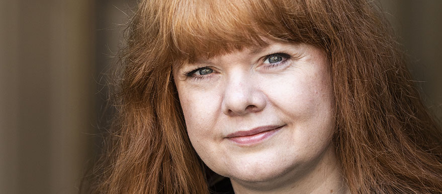 Når litteraturen heler psyken: Mød forfatter Rachel Röst d. 20. maj på Rønne Bibliotek